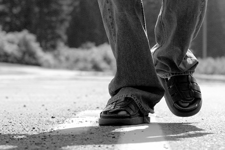feet_walking1